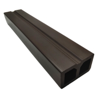 Quille composite creuse en bois et plastique bon prix Quille extrudée en WPC pour l'installation de terrasses de jardin