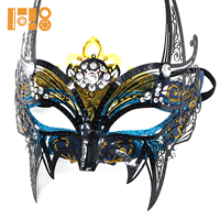 Masque de fête tendance en PVC peint et orné de strass métalliques, roi démon, fête dansante d'amitié en plusieurs couleurs, vente en gros