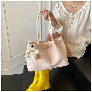 Sac polyvalent minimaliste texturé en PU de haute qualité style coréen pour femme, nouvelle collection Printemps 2026, design de niche, sac à bandoulière double - Product Image 4