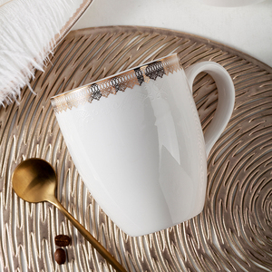 <span class=keywords><strong>Mug</strong></span> en porcelaine blanche avec logo en relief, poignée bon marché, élégant, personnalisé, pour voyage, coffret cadeau, <span class=keywords><strong>grand</strong></span> <span class=keywords><strong>mug</strong></span> en céramique de 400 ml avec bord doré, Shenzhen - Product Image 3
