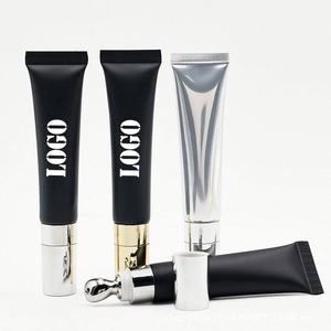 Brillo Labial Vegano Extremo Transparente, Voluminizador, de Larga Duración y Efecto Inyectable, Tamaño Viaje con Etiqueta Privada, Volumen Máximo - Product Image 1