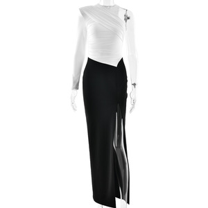 ชุดราตรีแบบไหล่เดียว ตัดต่อสีสัน กระโปรงยาว ผ่าสูง เอวธรรมชาติ ดีไซน์ตัดกัน - Product Image 5