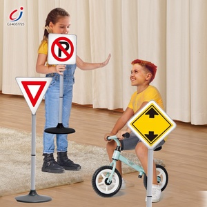 Chengji <span class=keywords><strong>jouet</strong></span> panneaux <span class=keywords><strong>de</strong></span> sécurité routière ville vue sur la rue barrages routiers limite <span class=keywords><strong>de</strong></span> vitesse bricolage puzzle auto-installé route <span class=keywords><strong>jouet</strong></span> <span class=keywords><strong>panneau</strong></span> <span class=keywords><strong>de</strong></span> <span class=keywords><strong>signalisation</strong></span> - Product Image 4