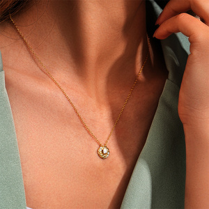 CANNER Vente en gros Nouveaux bijoux Collier Ailes d'Ange Croix en Argent Sterling 925 Pendentif Croix Simple Cercle Fleur Zircon - Product Image 6