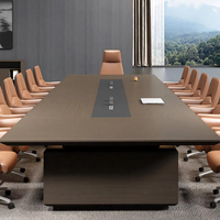 Table de conférence moderne et simple de différentes tailles pour 8, 10, 12, 14, 16 personnes avec fonction de chargement USB