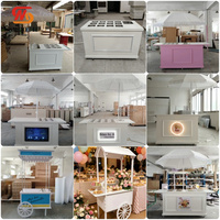 Chariot de présentation floral en métal doré personnalisé SMOOTH avec toit et roues pour mariage, fête ou baby shower