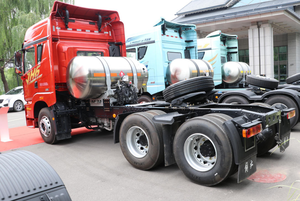 Camión de Transporte Minero Usado FAW JH6 6x4, Más de 450HP, Capacidad de Carga de 11-20T, Unidad Tractora Diésel - Product Image 6