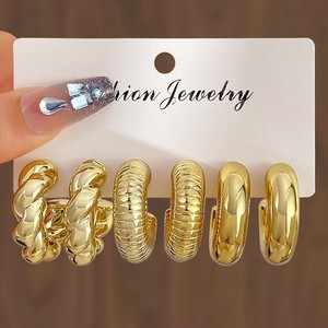 Nuevos Aretes de Aro Grandes en Forma de C con Gota de Agua Dorados de Moda para Mujer, Set de Joyería para Fiesta, Regalo, Aretes de Botón de Moda - Product Image 3