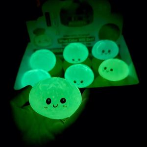 Ow in Dark 8.5Cm Jouets en forme de boulettes anti-stress, Boîte mystère, Squishies en forme de boulettes, Squishies en forme de petits pains, Maltose - Product Image 1