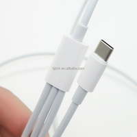 Câble de charge Type-C 3-en-1 en nylon blanc 66W ultra-rapide pour iPhone 16 Pro Max/téléphones mobiles, vente en gros depuis Shenzhen, MOQ 30 pièces