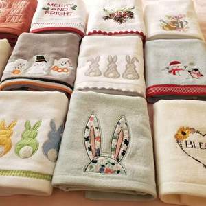 Serviette de fête de Noël personnalisée avec logo brodé en coton, cadeau de vacances, ensemble décoratif pour la cuisine, les mains, le visage, la salle de bain, l'hôtel, le spa - Product Image 2
