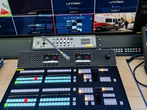 Cine y Televisión, Estudio Móvil de Drama, Producción en Vivo en Tiempo Real de Vehículos de Transmisión de TV - Product Image 3