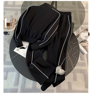 Conjunto Deportivo de 2 Piezas para Mujer de Otoño Casual con Sudadera de Cremallera y Manga Larga y Pantalones de Pierna Ancha a Rayas Sehe Fashion - Product Image 3