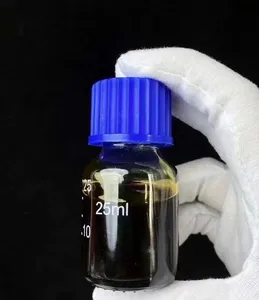 Chilan Agarwood Oud Öl Weihrauch Premium Ätherisches Öl für Duft und Parfüm Flasche inklusive