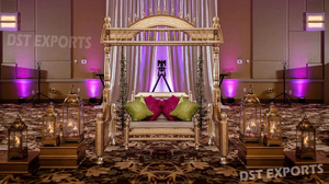 Escenario de Boda Estilo Palacio Victoriano, Grandioso Escenario para Recepciones en EE. UU., Salones de Boda Canadienses, Boda con Temática Judía, Escenario Blanco y Dorado - Product Image 4