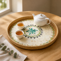 Plateau en mosaïque de coquillages en rotin fait main, décor en nacre motif tournesol, plateau de service pour fruits, vente en gros OEM, plateau de service en mosaïque