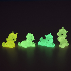 Figurines miniatures en résine en vrac, licornes lumineuses dans le noir, ornements animaux pour jardin féerique, micro-paysage, décoration intérieure, OEM - Product Image 4