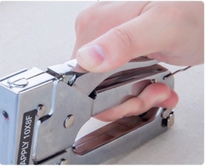 <span class=keywords><strong>Engrapadora</strong></span> manual metálica de boca ancha de 3 piezas con abrazadera y pistola de clavos en U 13/10 - Product Image 5