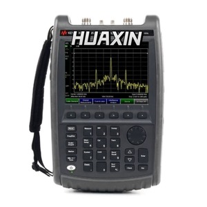 Analyseur de spectre micro-ondes portable Keysight N9936A FieldFox - Product Image 1