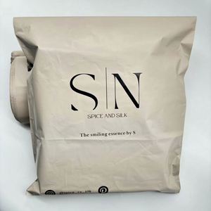 Biodegradable Custom logo Poly Nude Mailer Mailing Bag for Clothing Packaging Plastic Shipping Envelope Beige Polymailer Bag - Product Image 4