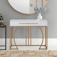 Table console en MDF contemporain Design moderne Peinture à l'eau Revêtement en poudre dorée Tubes métalliques pour l'entrée du salon Caractéristique de stockage