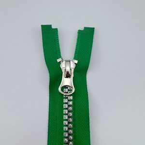 Siêu Chất Lượng Nhựa Bền Tự Động Khóa Đầy Đủ Zip Túi Xách May Mặc Dây Kéo Màu Sắc Khác Nhau Răng Nhựa Trượt Puller Cho Sử Dụng Khác Nhau - Product Image 2