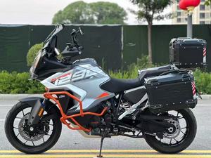 Alps Series TPU Sac de selle gonflable Sac de voyage latéral pour motos - Product Image 5