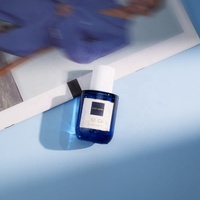KOSY MOSY KMD212-2 Parfum Oriental Profond et Boisé Ambré, Riche, Superposé, Sophistiqué, Velouté, Lisse, Enchantant, Séduisant et Épicé