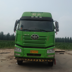 Sinotruk Howo371 6x4 Camión Volquete con Transmisión Manual, 10-12 Ruedas, 31-40T, 351-450hp, Diésel Euro3, Volante a la Izquierda, Mediano, Usado para Minería - Product Image 1