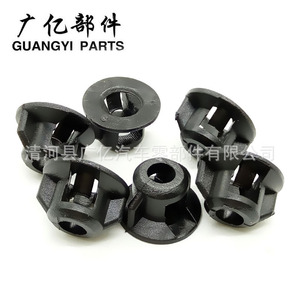 Clips de fixation de garde-boue en plastique Guangyi Parts 5387928010 pour Camry Crown Reiz - Product Image 1