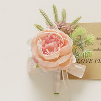 Boutonnière de mariage artificielle en forme de rose, ensemble de corsage de poignet pour la mariée, épingle florale rose pour le marié, en stock