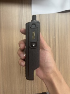 Radio bidirectionnelle numérique MOTOROLA DMR 5W, étanche IP68, portée longue distance 0-10 km, UHF VHF, transceiver portable professionnel DP4801e - Product Image 4