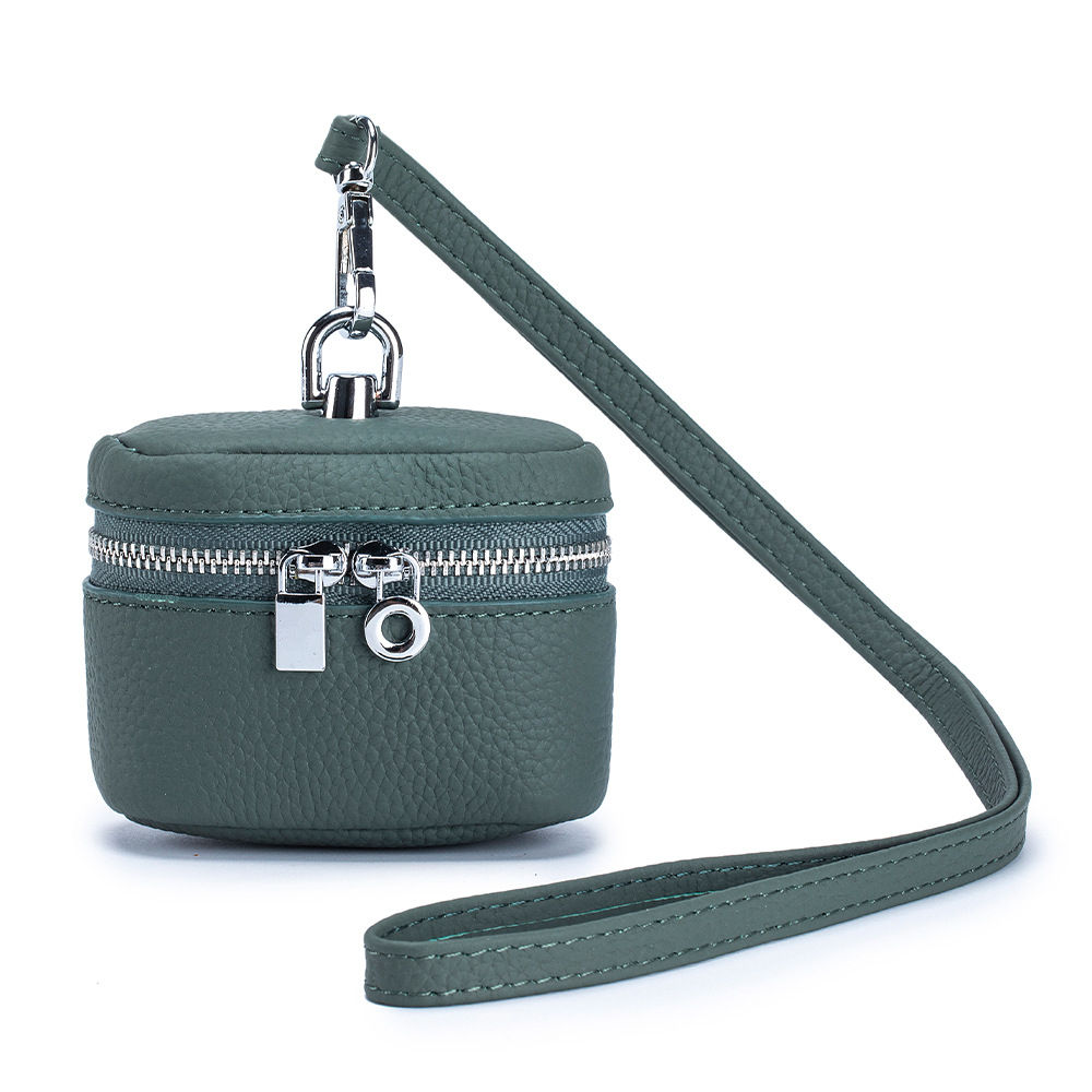 สีเขียว