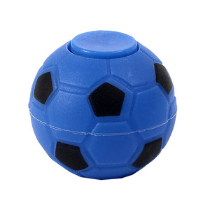 Mini ballon de football coloré Pop Fidget Toy, jouet sensoriel anti-stress à bulles à presser pour les cadeaux de fête et les sacs cadeaux pour enfants - Product Image 2