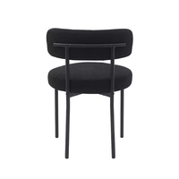 Chaises de restaurant en tissu Teddy avec structure en métal de style nordique moderne, revêtement en tissu noir, pour la salle à manger et l'hôtellerie