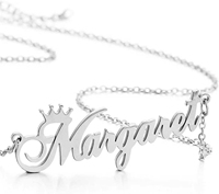 Collier personnalisé avec pendentif lettre pour enfant, motif floral classique, en acier inoxydable plaqué or 18 carats, chaîne à maillons, idéal pour les fêtes