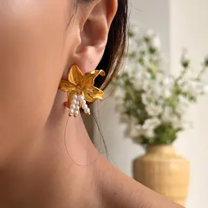 Fashion Flower Earrings For Women Jewelry Waterproof Gold Stainless Steel Trendy Vintage Unique Statement Flower Pearl Earring