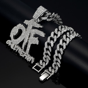 Collar con Colgante Familiar OTF Chapado en Oro de 14K, Cadena Cubana Iced, Estilo Hip Hop Graffiti, Colgante Personalizado con Nombre/Letra, Aleación de Zinc - Product Image 3