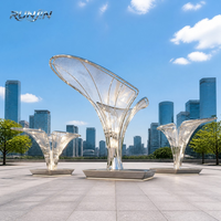 Sculpture de fleur de lotus en acier inoxydable poli miroir, installation artistique abstraite en métal, paysage urbain, fabrication sur mesure