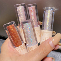 Fard à paupières liquide Menthe Douce, Paillettes fines, Scintillant, Lumineux, Effet nacré, Éclatant, Sans cruauté animale, Haute pigmentation, Teinte claire