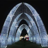 Décoration de Noël en plein air imperméable en 3D avec motif lumineux LED, cadre en fil métallique fait à la main, énorme ornement, tunnel géant, lumières de boule pour centres commerciaux
