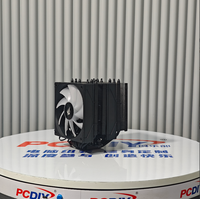 Le radiateur haute performance à double tour et six tubes est équipé d'un ventilateur à roulement hydraulique à température contrôlée.