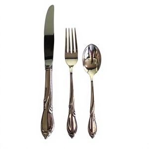 Ensemble de couverts en laiton argenté 3 pièces (cuillère, fourchette, couteau) pour restaurant, événement, fête - Product Image 1