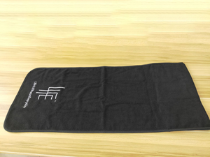 ผ้าขนหนูทอสำหรับเล่นกีฬา 100% ผ้าฝ้าย ซึมซับดีเยี่ยม ไร้กลิ่น เป็นมิตรกับสิ่งแวดล้อม มีตัวเลือกโลโก้แบบกำหนดเอง ให้ความสบายสูงสุดสำหรับนักกีฬาและทีม - Product Image 4