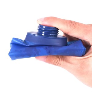 Botella de Agua Plegable Personalizada de 500 ml, Libre de BPA, Fabricada en TPU, para Carreras de Trail y Deportes - Product Image 5