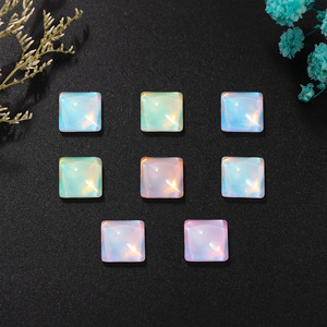 Strass carrés en verre à fond plat, irisés, pour décoration d'ongles, accessoires de bijoux DIY, colorés et scintillants - Product Image 1
