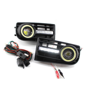 Projecteur de feux antibrouillard LED pour exposition à Hong Kong avec DRL pour Volkswagen Golf 5 MK5 version américaine, ensemble de feux blancs - Product Image 1