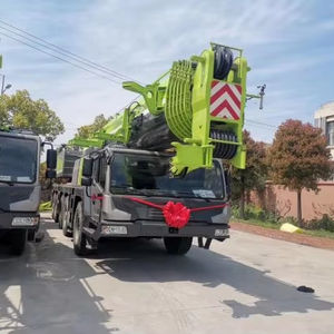 Grue ZAT1300V haute performance de 130 tonnes, 5 essieux, flèche de 73,5 m, vitesse de 75 km/h pour travaux de levage lourd - Product Image 1