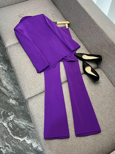 Completo Casual da Ufficio per <span class=keywords><strong>Donna</strong></span> Stile Elegante, Blazer con Volant in Vita e Rever Classico, Maniche Lunghe, Pantaloni a Zampa, Tinta Unita, Set da 2 Pezzi - Product Image 2