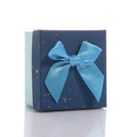 Cajas de Regalo Cuadradas Rígidas Reciclables de Lujo Personalizadas con Logotipo UV, Cinta de Mariposa y Tapa Creativa con Base para Joyería